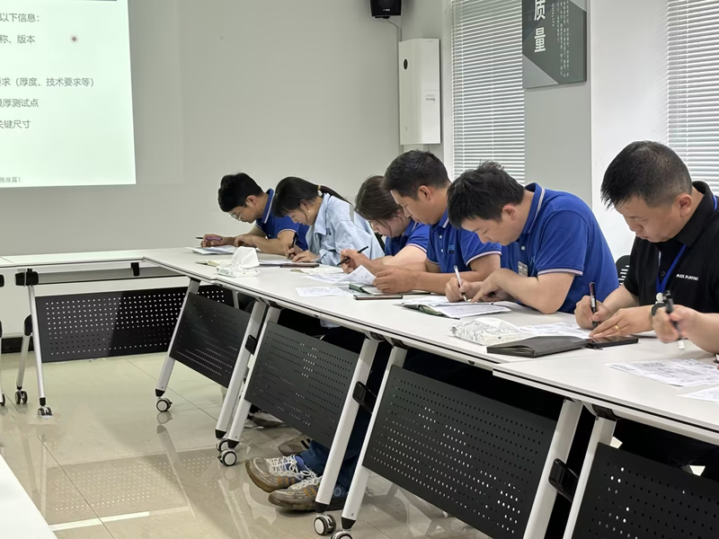 1715928060111966.jpg 圖紙培訓(xùn)3-800.jpg